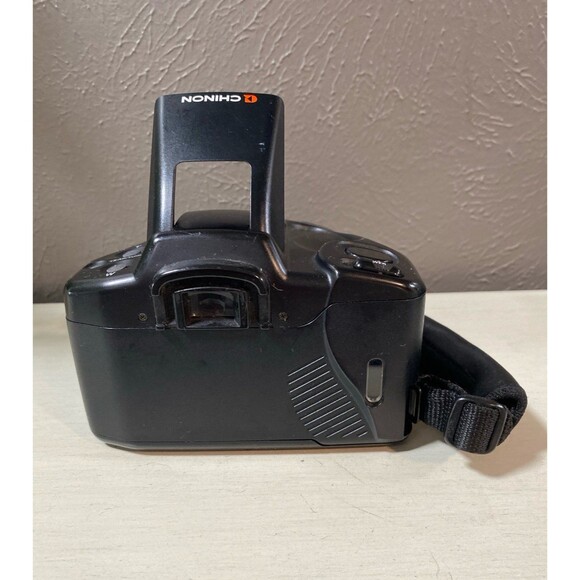 Chinon Genesis III Macro Zoom Lens 38-110mm Automatic Point Shoot Film Camera - Picture 4 of 9